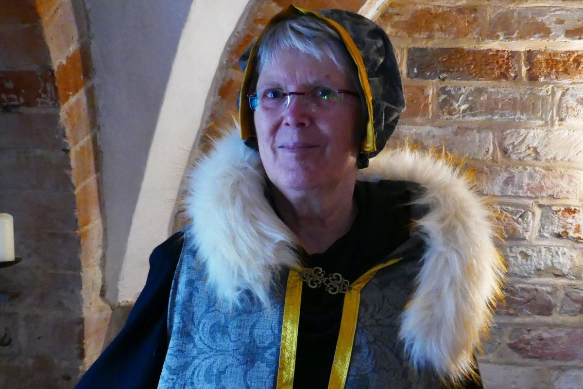 Ulrike Morisse als Eleonora